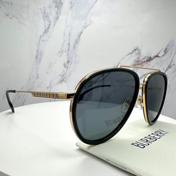 New Burberry Sunglasses Polarized Gold Black Check Arms Aviator Pilot Metal - Picture 8 of 16